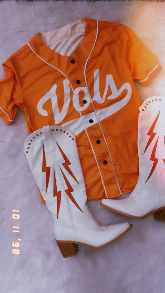 Boots lightning bolt